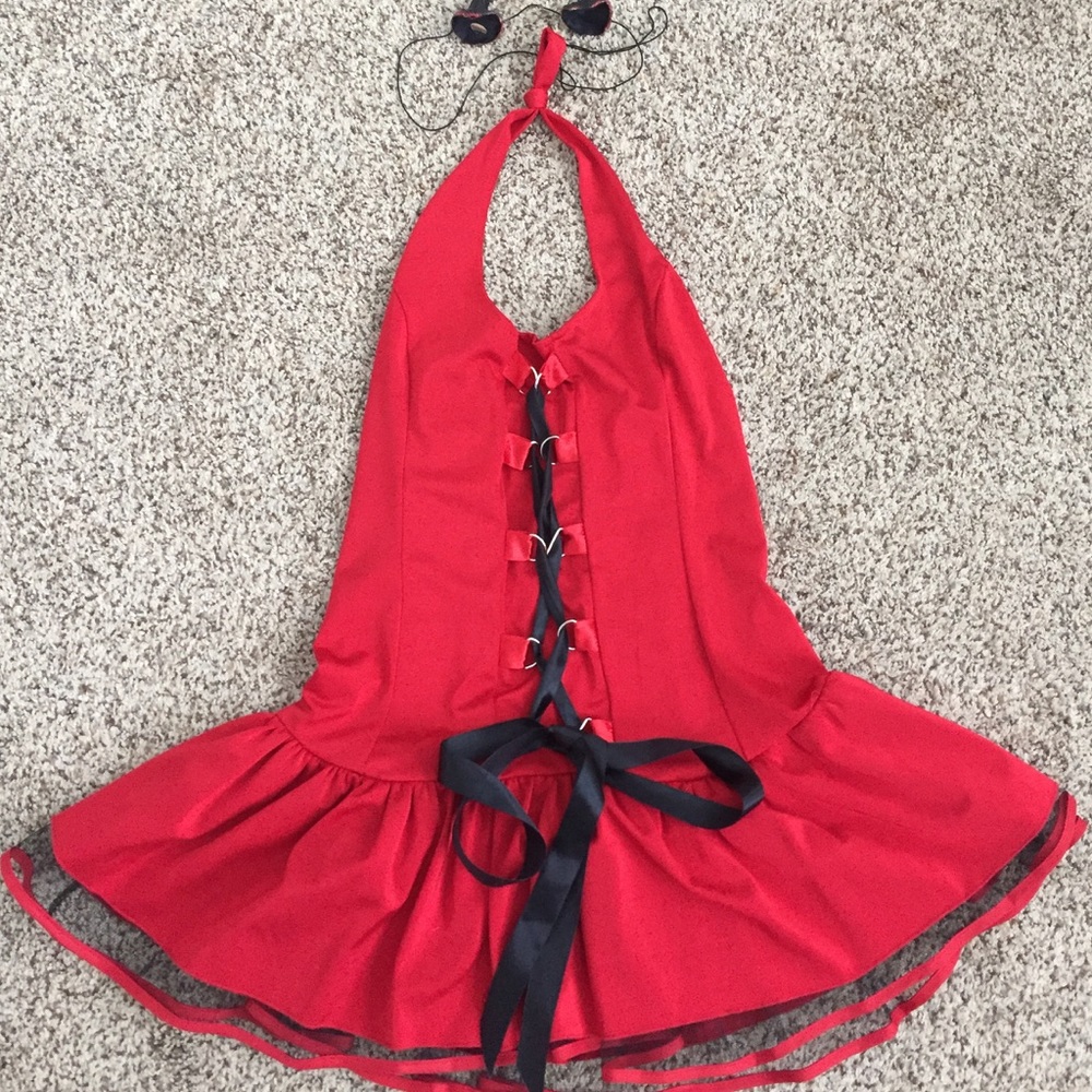 Red devil Halloween costume